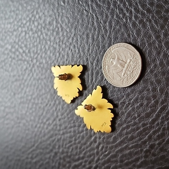 VTG MFA earrings - Picture 7 of 7